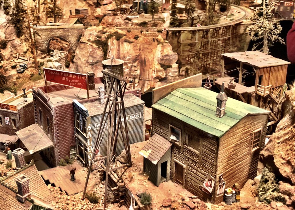 Model Railroad exhibit in Sacramento California Gizmo Art Production